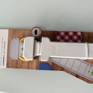 New Kuhn Rikon compact jar opener